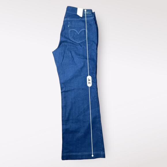 Levi’s NWT Dark Wash Wide Leg Jeans Size 18M - Picture 5 of 12